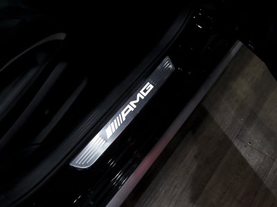 2019 Mercedes-BENZ C-CLASS AMG thumbnail 36