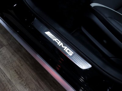 2019 Mercedes-BENZ C-CLASS AMG thumbnail 35