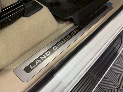 صورة 39 لـ 2025 Toyota LAND CRUISER 300