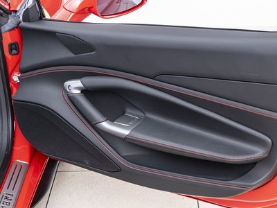2021 Ferrari F8 SPIDER — фото 23