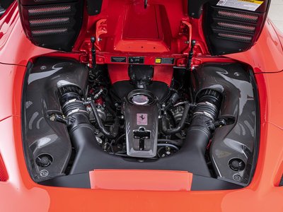 2021 Ferrari F8 SPIDER — фото 30