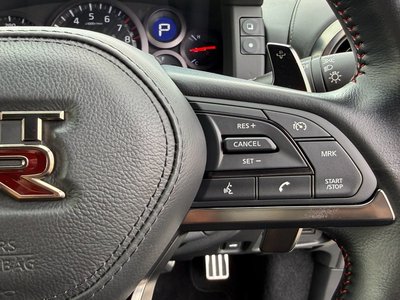 2017 Nissan GT-R — миниатюра 11