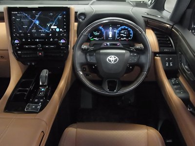 2024 Toyota VELLFIRE photo 14