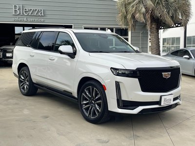 2021 Cadillac ESCALADE photo 2