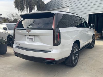2021 Cadillac ESCALADE photo 8