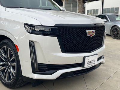 2021 Cadillac ESCALADE photo 3