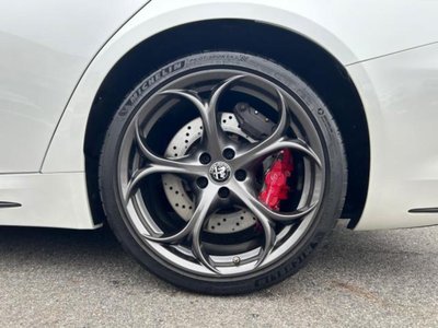 2019 ALFA Romeo JULIA 缩略图 24