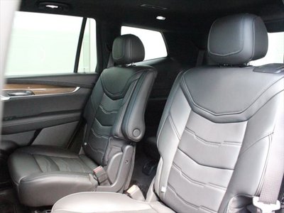 صورة 16 لـ 2022 Cadillac XT6