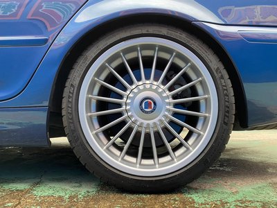 2002 BMW Alpina B3 — фото 40