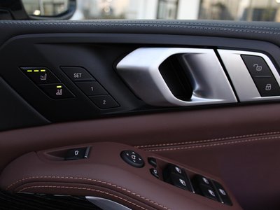 صورة 16 لـ 2024 BMW X5