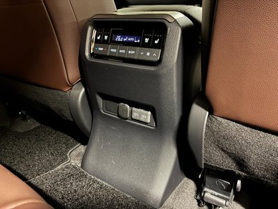 2024 Toyota LAND CRUISER 250 — миниатюра 54