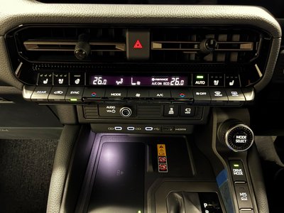 2024 Toyota LAND CRUISER 250 — миниатюра 43