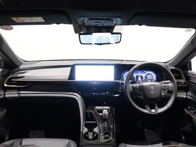 صورة 8 لـ 2024 Toyota CROWN SPORT