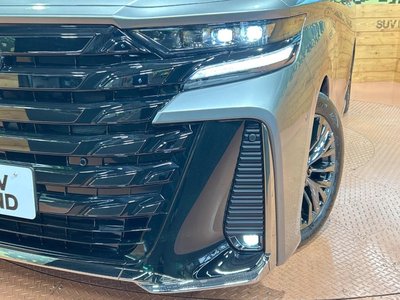 2025 Toyota VELLFIRE — фото 13