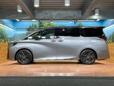 2025 Toyota VELLFIRE — фото 28