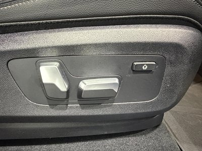 2020 BMW X6 — миниатюра 23