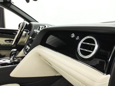 2019 Bentley BENTAYGA 照片 16