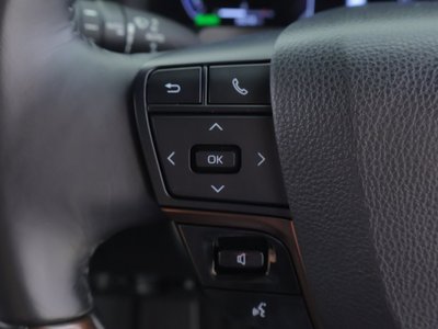 2023 Toyota ALPHARD — фото 19