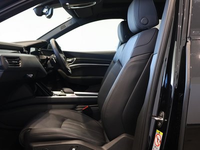 2024 AUDI SQ8 SPORTBACK E-TRON photo 15