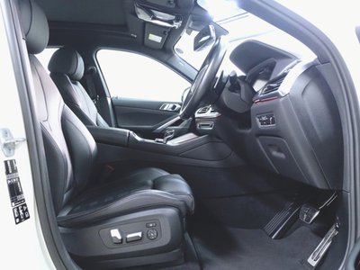 2021 BMW X6 thumbnail 24