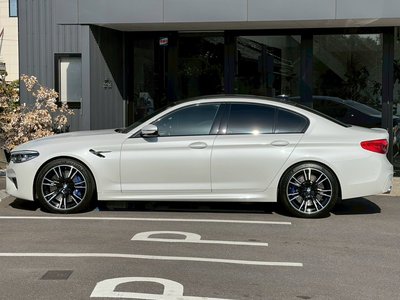 2018 BMW M5 — фото 11