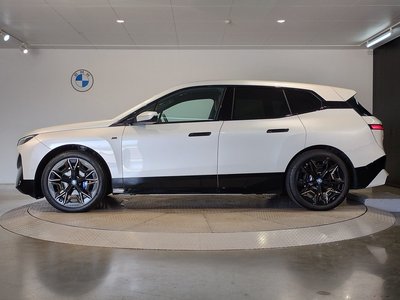 2025 BMW IX — миниатюра 18