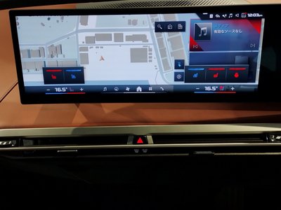 2025 BMW IX — миниатюра 27