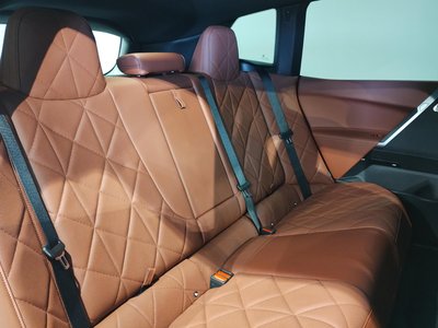 2025 BMW IX — миниатюра 51
