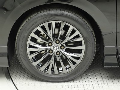 صورة 31 لـ 2025 Toyota VELLFIRE