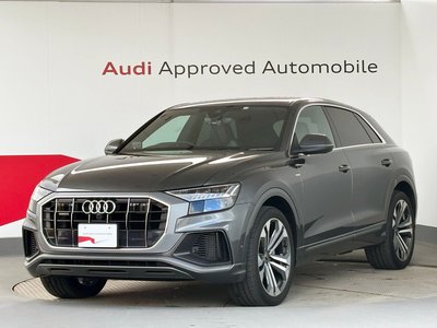 2022 AUDI Q8 photo 1