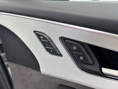 2022 AUDI Q8 thumbnail 41