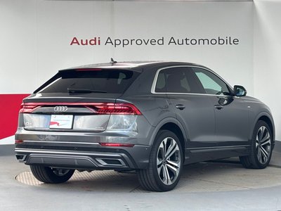 2022 AUDI Q8 photo 7