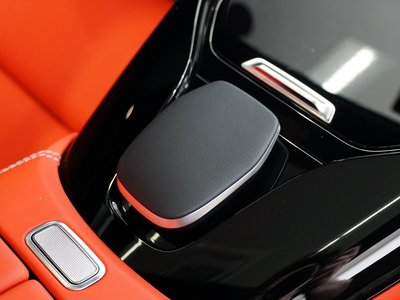 2025 Mercedes-BENZ GT AMG thumbnail 27