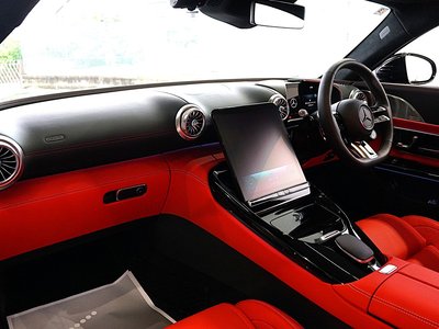 2025 Mercedes-BENZ GT AMG thumbnail 39