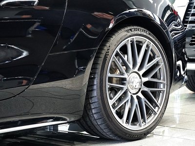2025 Mercedes-BENZ GT AMG photo 9