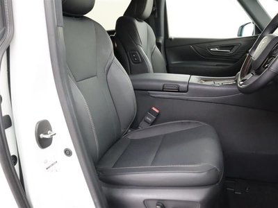 2025 Toyota ALPHARD photo 11