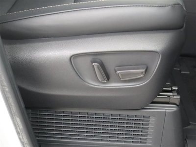2025 Toyota ALPHARD photo 12