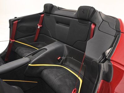 صورة مصغرة 15 لـ 2026 Ferrari ROMA SPIDER