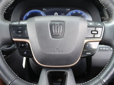 صورة 11 لـ 2023 Toyota CROWN SPORT