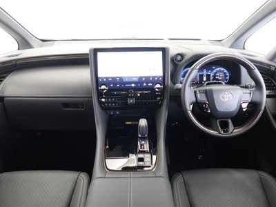 2026 Toyota VELLFIRE — фото 4