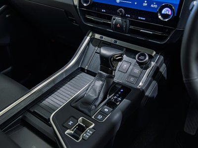 صورة 73 لـ 2025 Lexus GX