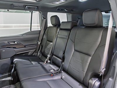 صورة 42 لـ 2025 Lexus GX