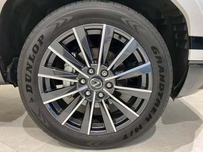 صورة مصغرة 6 لـ 2025 Lexus GX