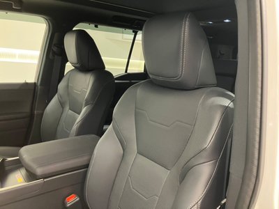 صورة مصغرة 19 لـ 2025 Lexus GX