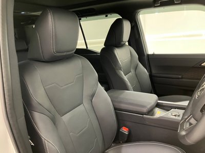 صورة مصغرة 15 لـ 2025 Lexus GX