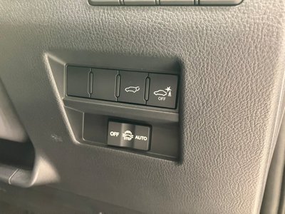 صورة مصغرة 23 لـ 2025 Lexus GX