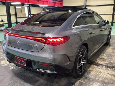2024 Mercedes-BENZ EQE AMG thumbnail 28