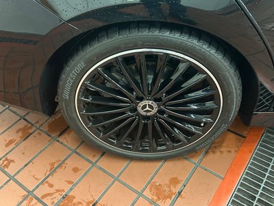 2025 Mercedes-BENZ CLA photo 10