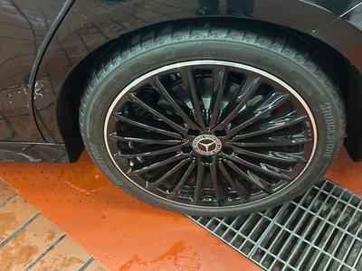 2025 Mercedes-BENZ CLA photo 9