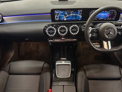 2025 Mercedes-BENZ CLA photo 12